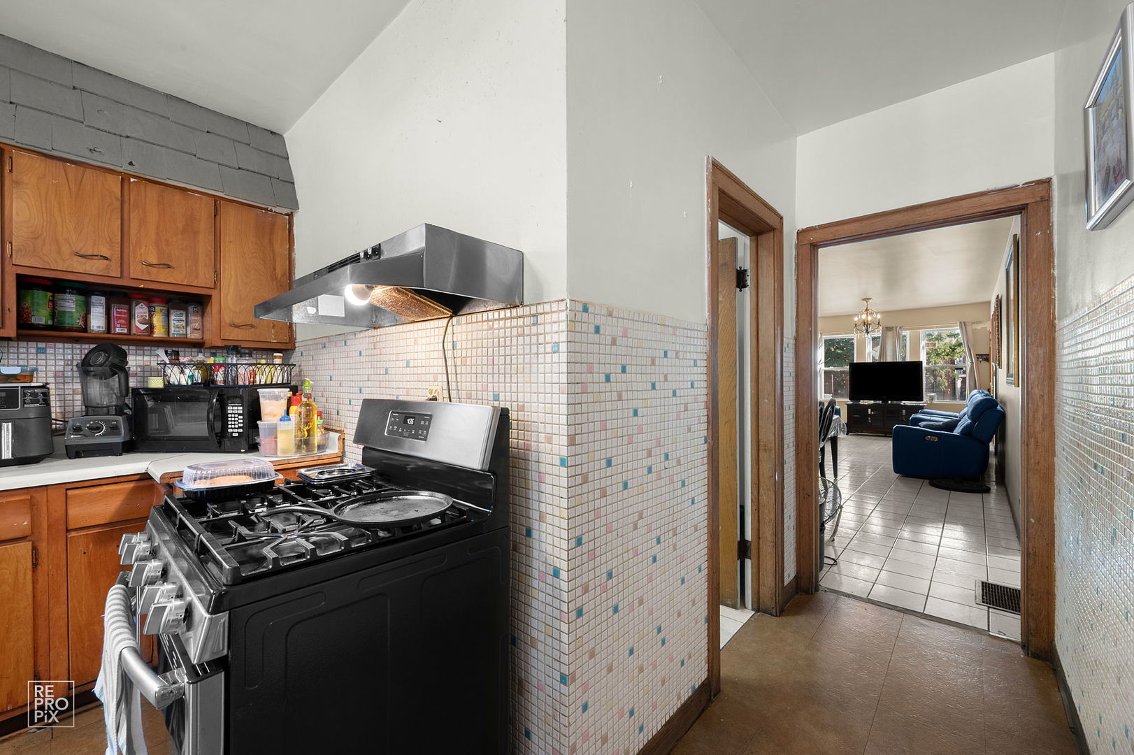 2136 W 23rd Street Property Photo 15