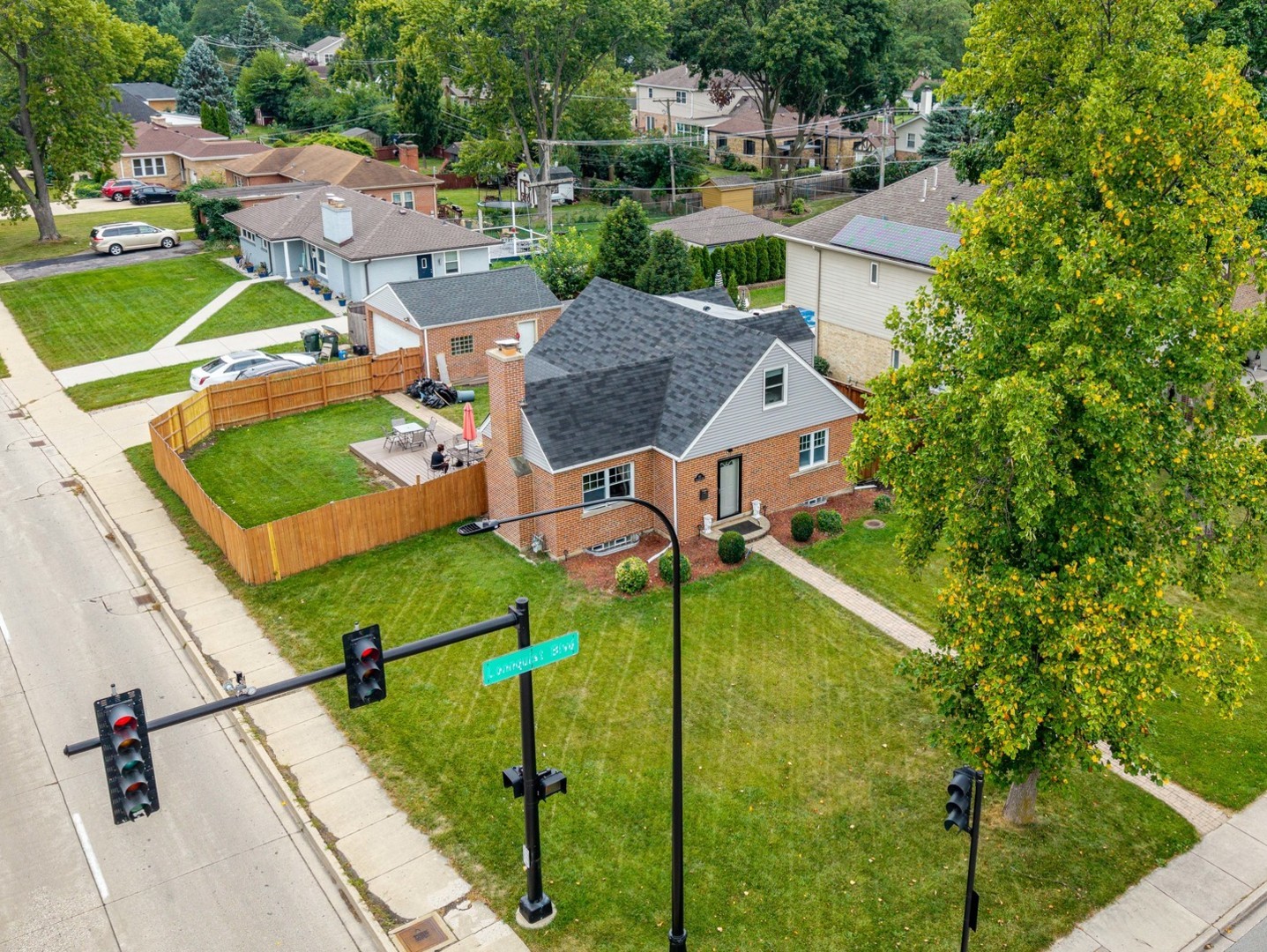 301 W Lonnquist Boulevard Property Photo 35