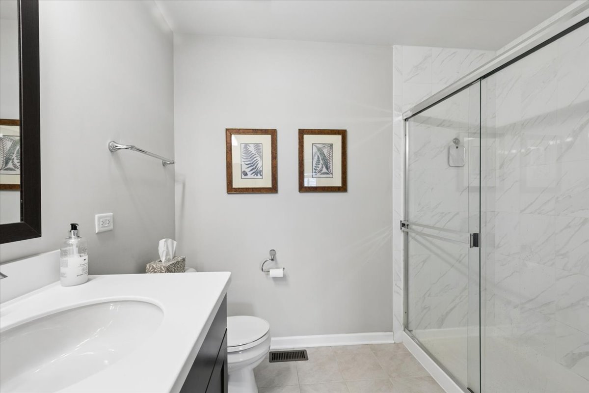 1731 Wentworth Drive Property Photo 17
