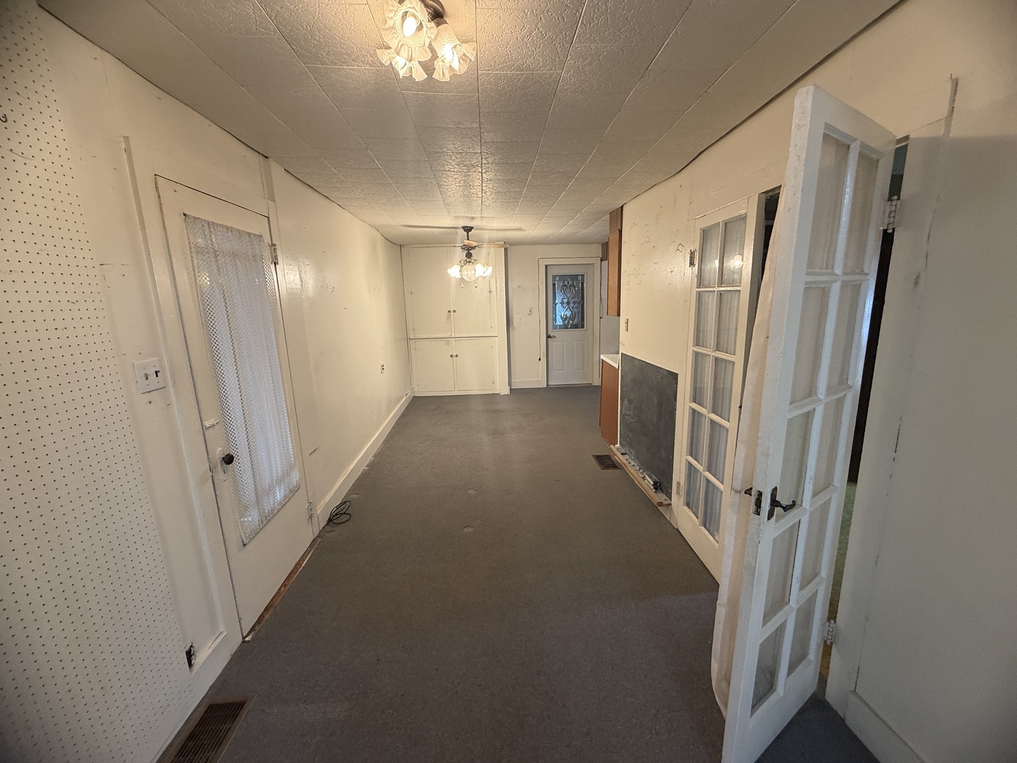 128 N Mason Avenue Property Photo 8