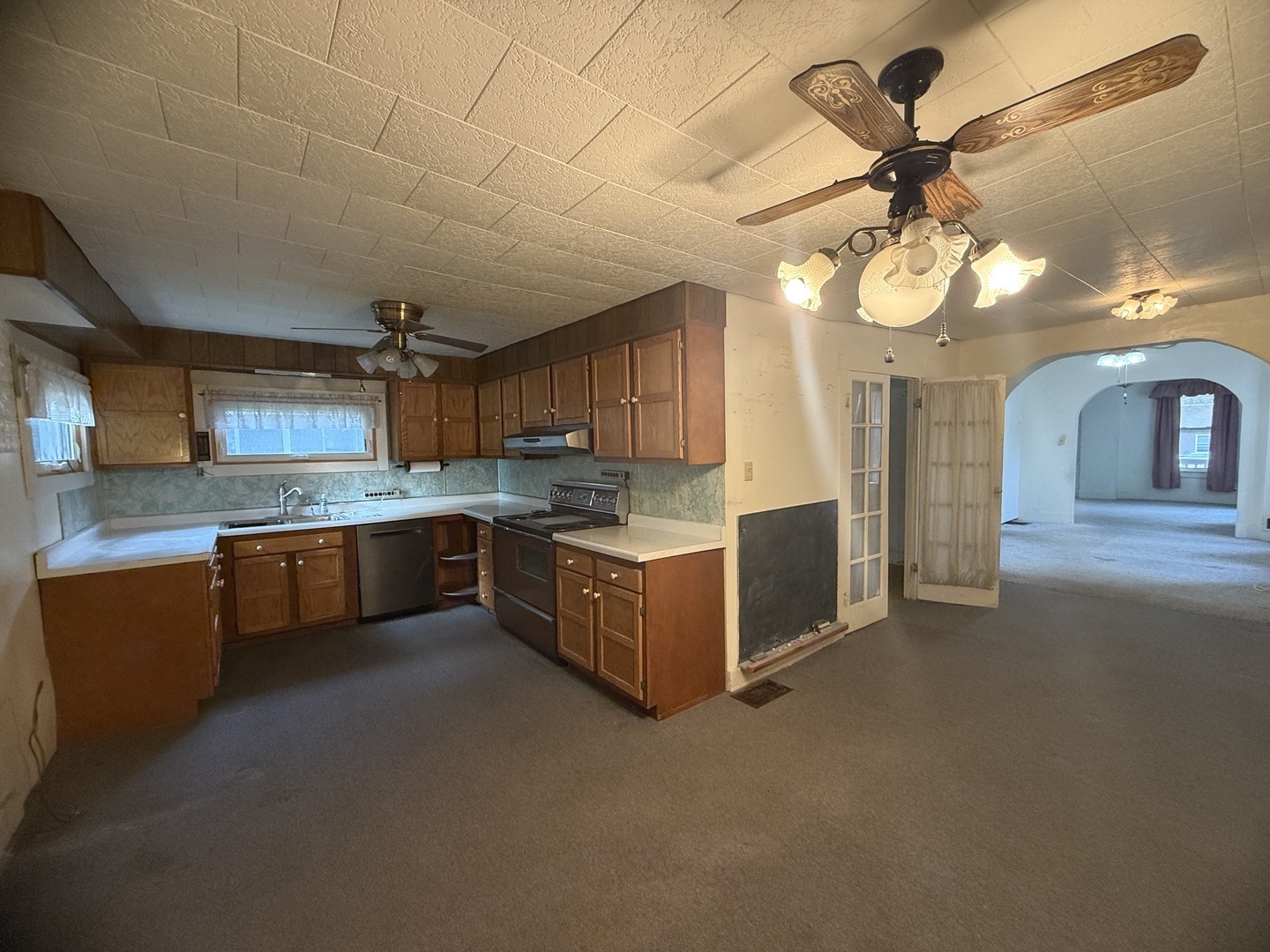 128 N Mason Avenue Property Photo 11