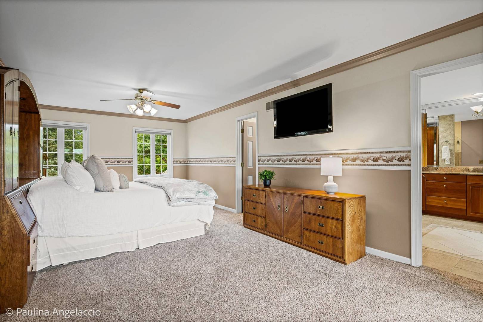 22256 Cambridge Drive Property Photo 23