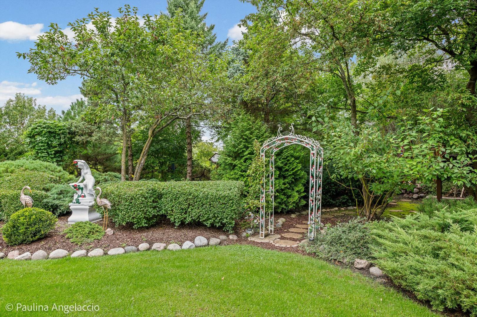 22256 Cambridge Drive Property Photo 45