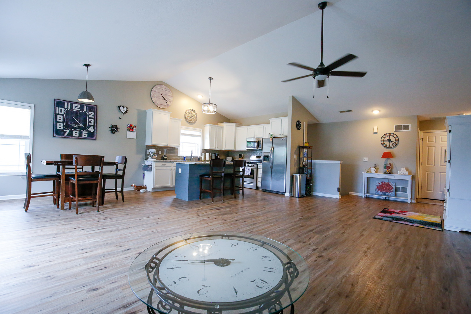 1721 W River Street 1721 Property Photo 6