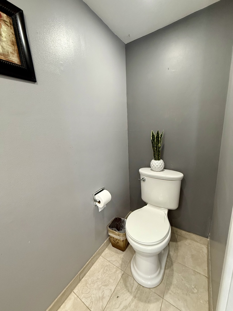 1331 S Finley Road 213 Property Photo 15
