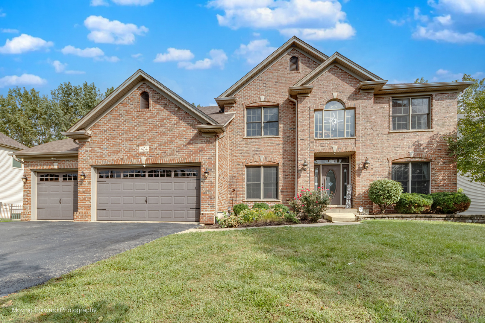 404 Heatherwood Drive Property Photo 1