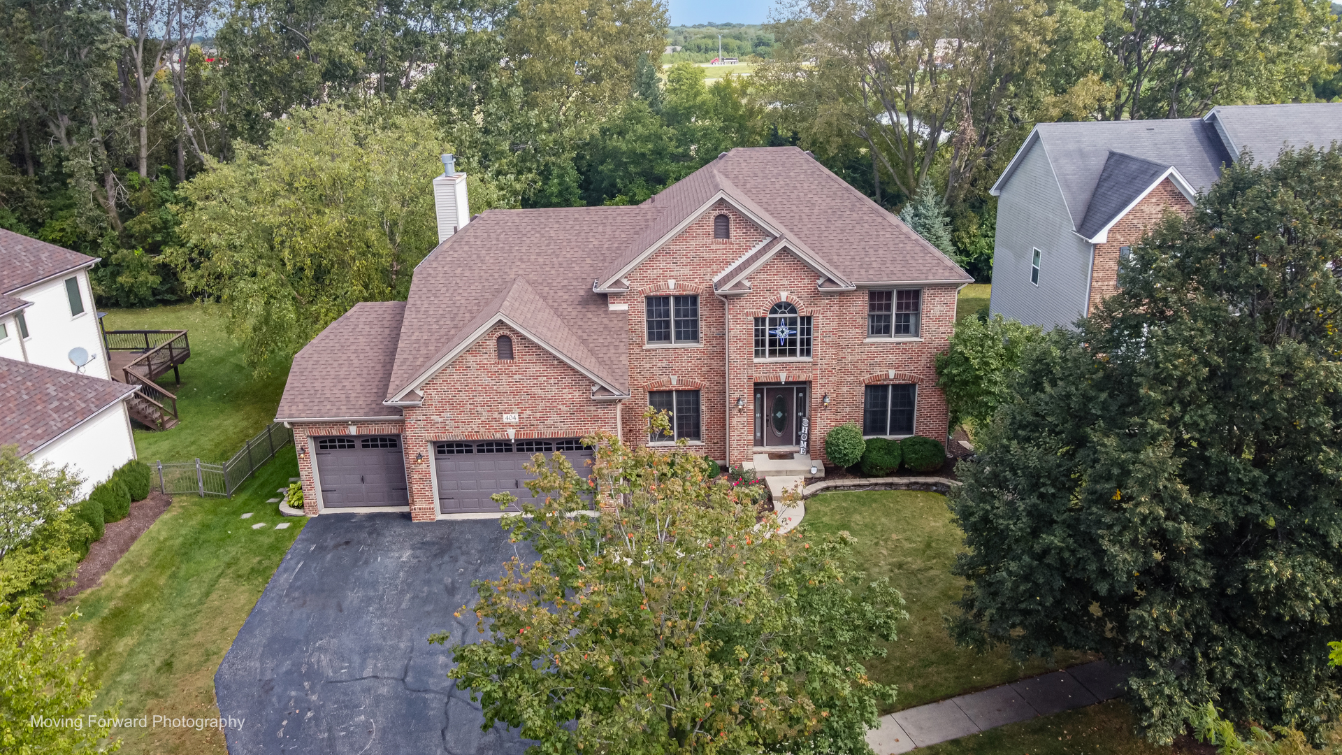 404 Heatherwood Drive Property Photo 3