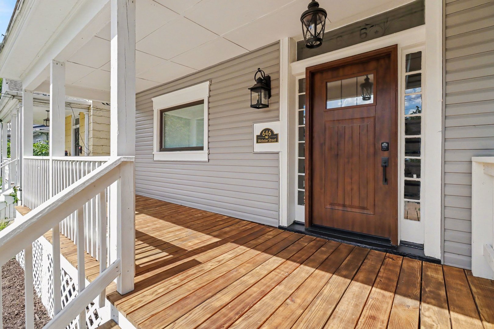 646 Webster Street Property Photo 5