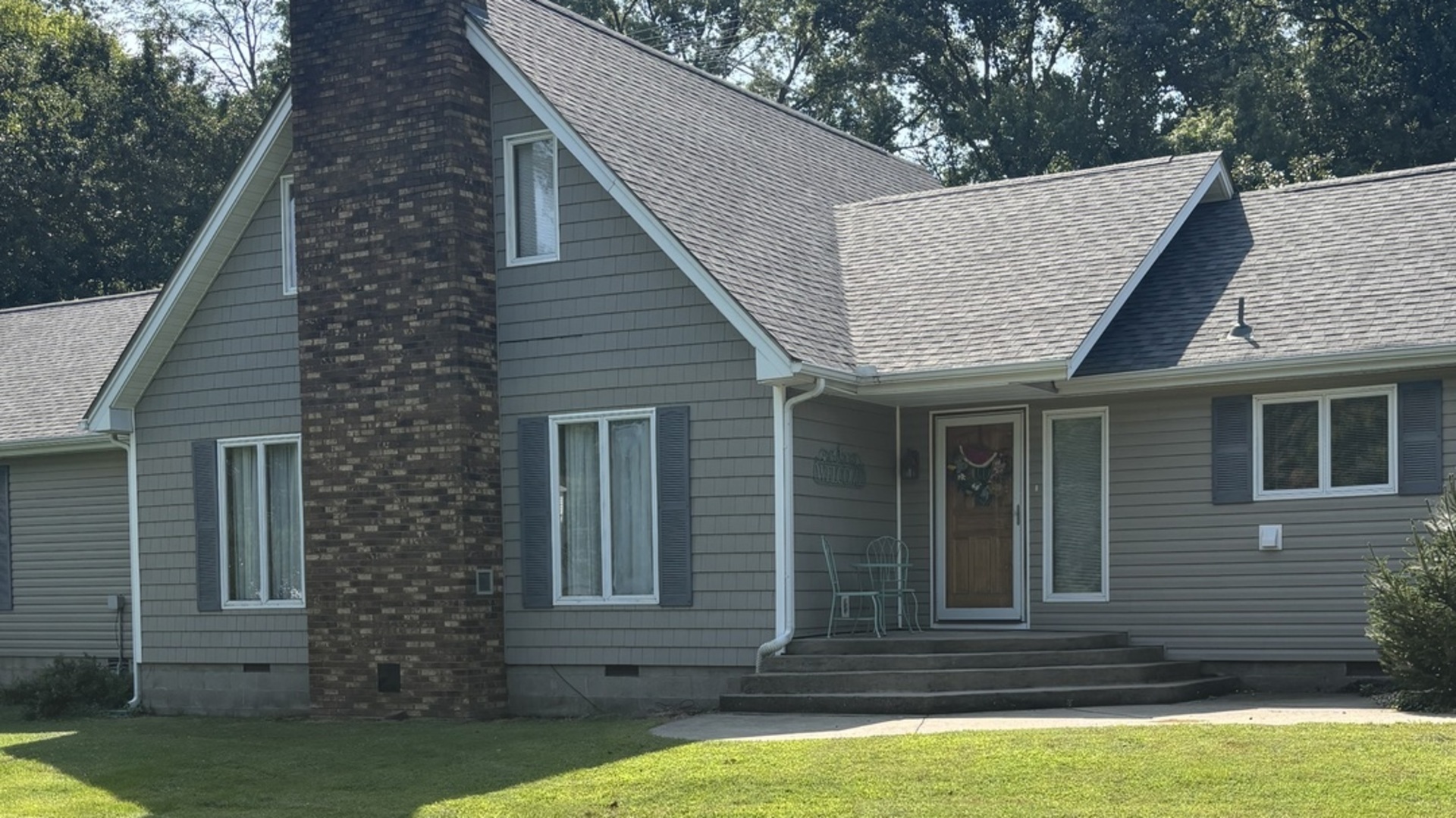13916 Leisure Lane Property Photo 2