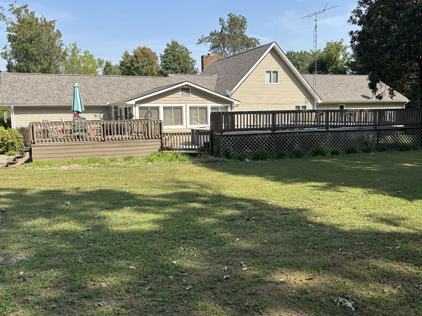 13916 Leisure Lane Property Photo 3