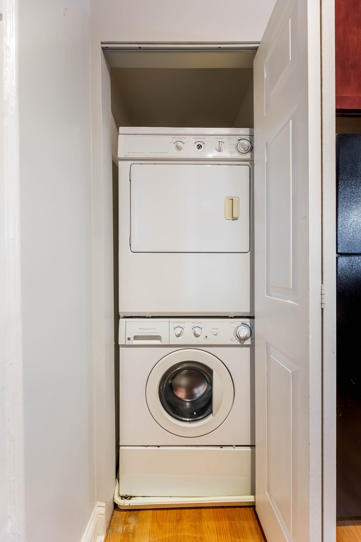 1120 Washington Boulevard 3b Property Photo 12