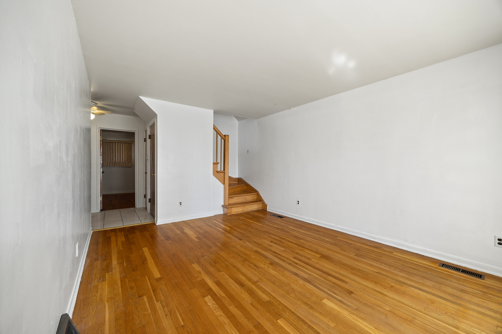 12761431 Property Photo 3