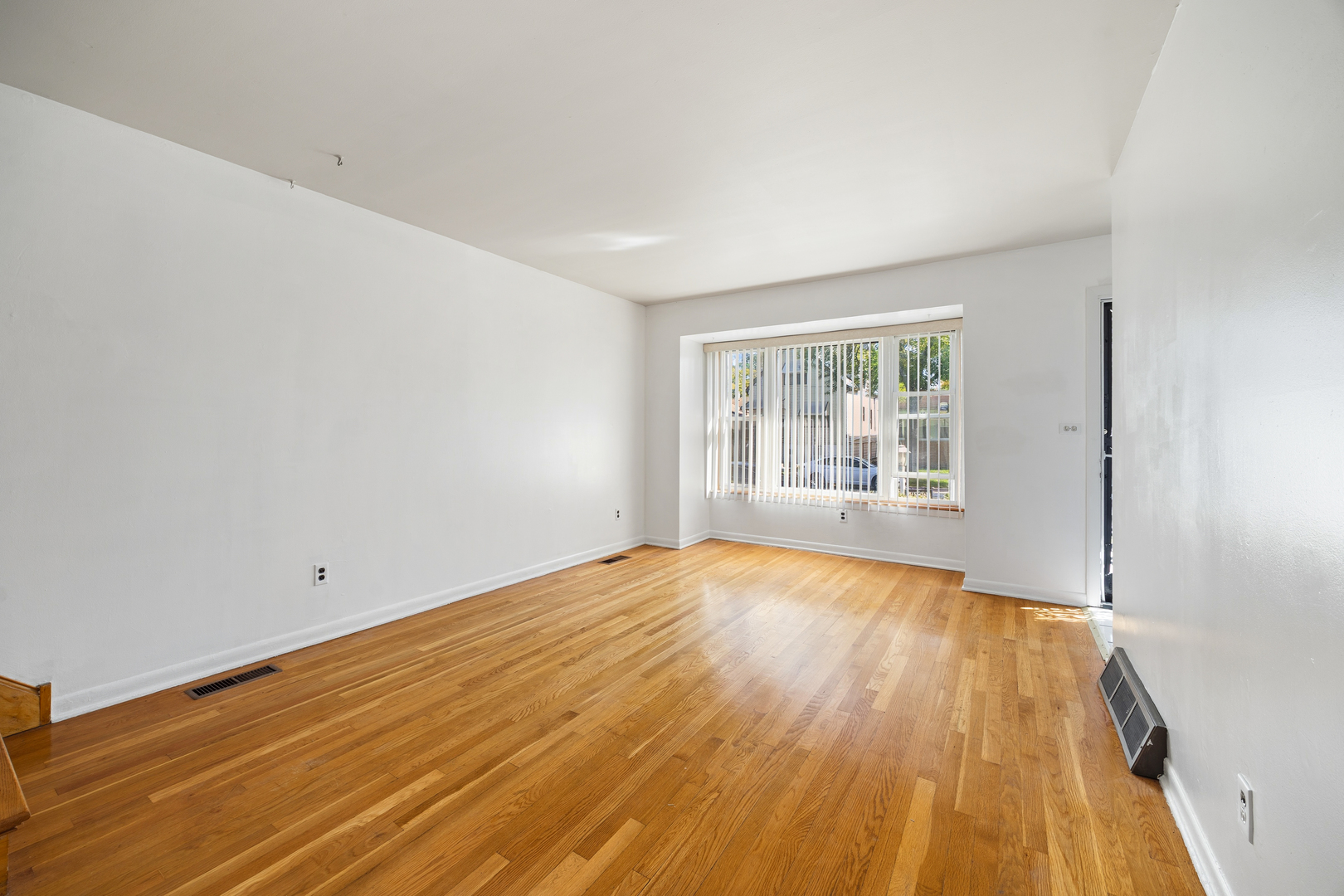 12761431 Property Photo 6