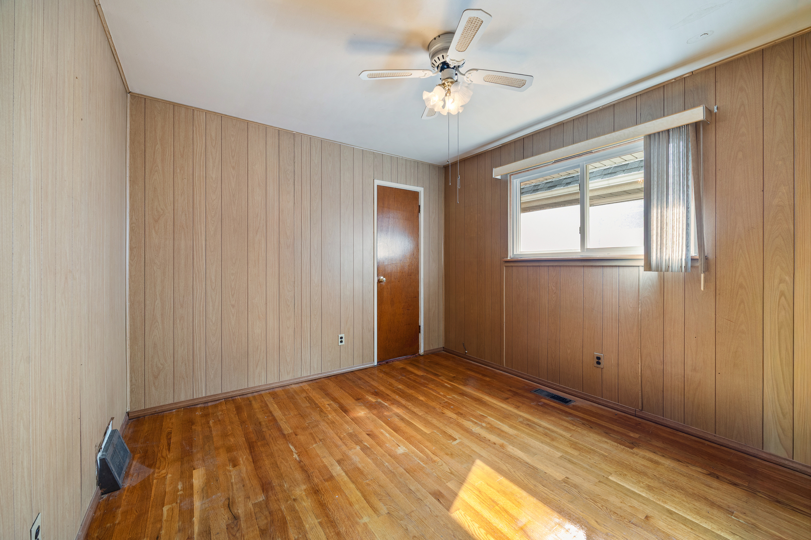 12761431 Property Photo 8