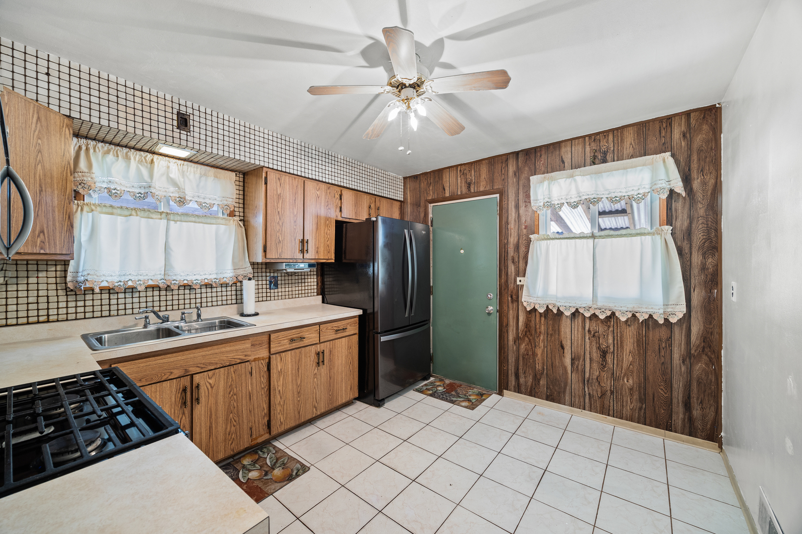 12761431 Property Photo 9