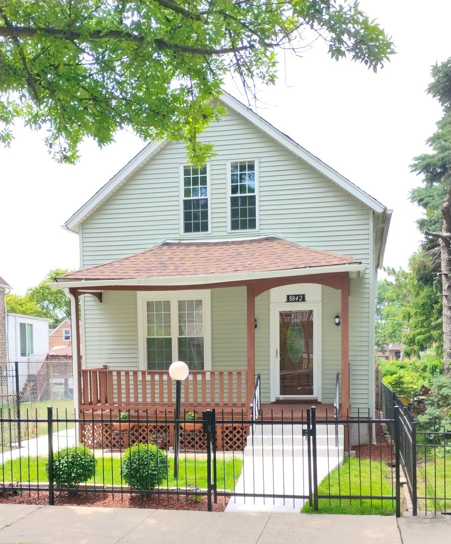 12761437 Property Photo 1