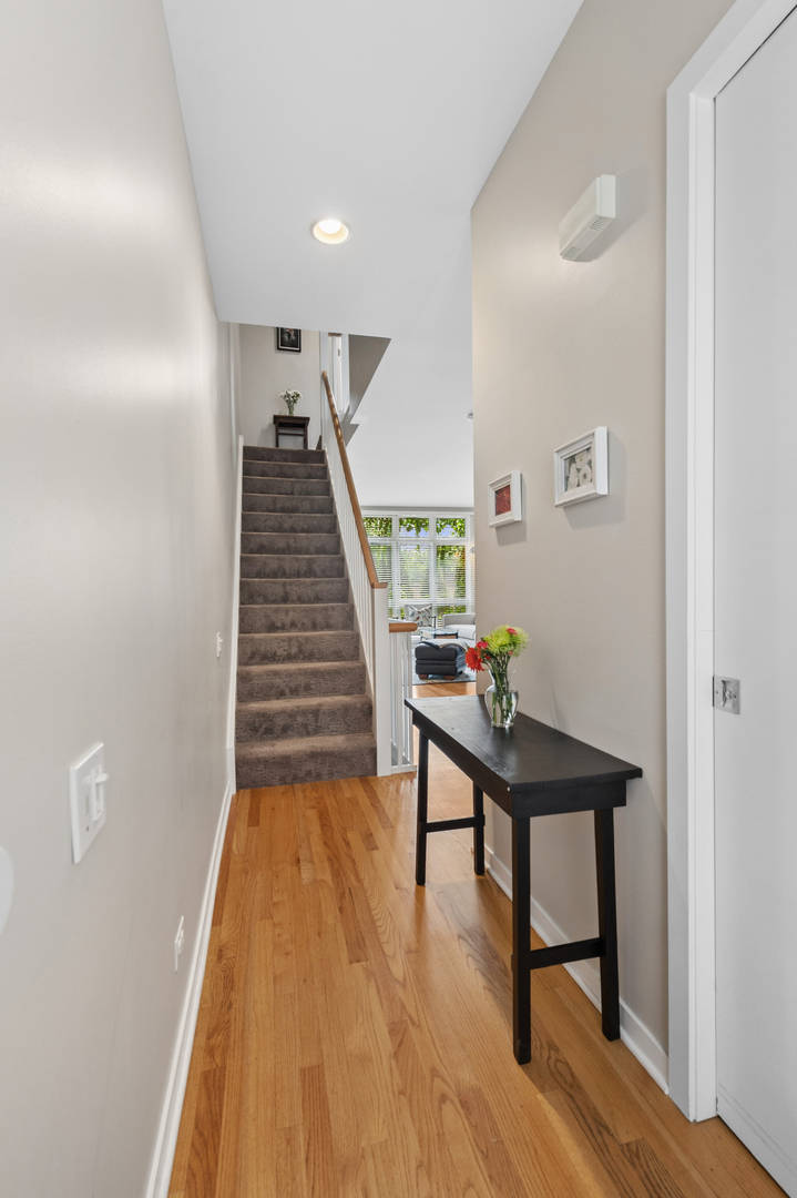 1889 Maple Avenue E2 Property Photo 3