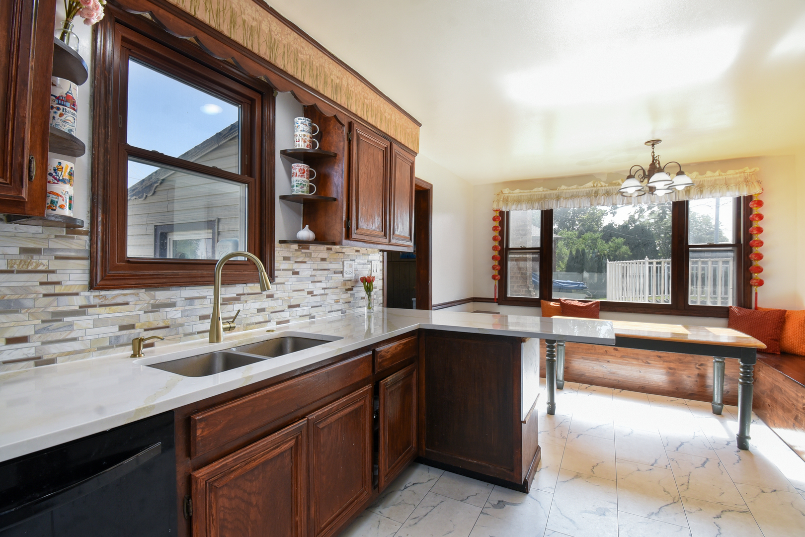 8145 State Road Property Photo 5