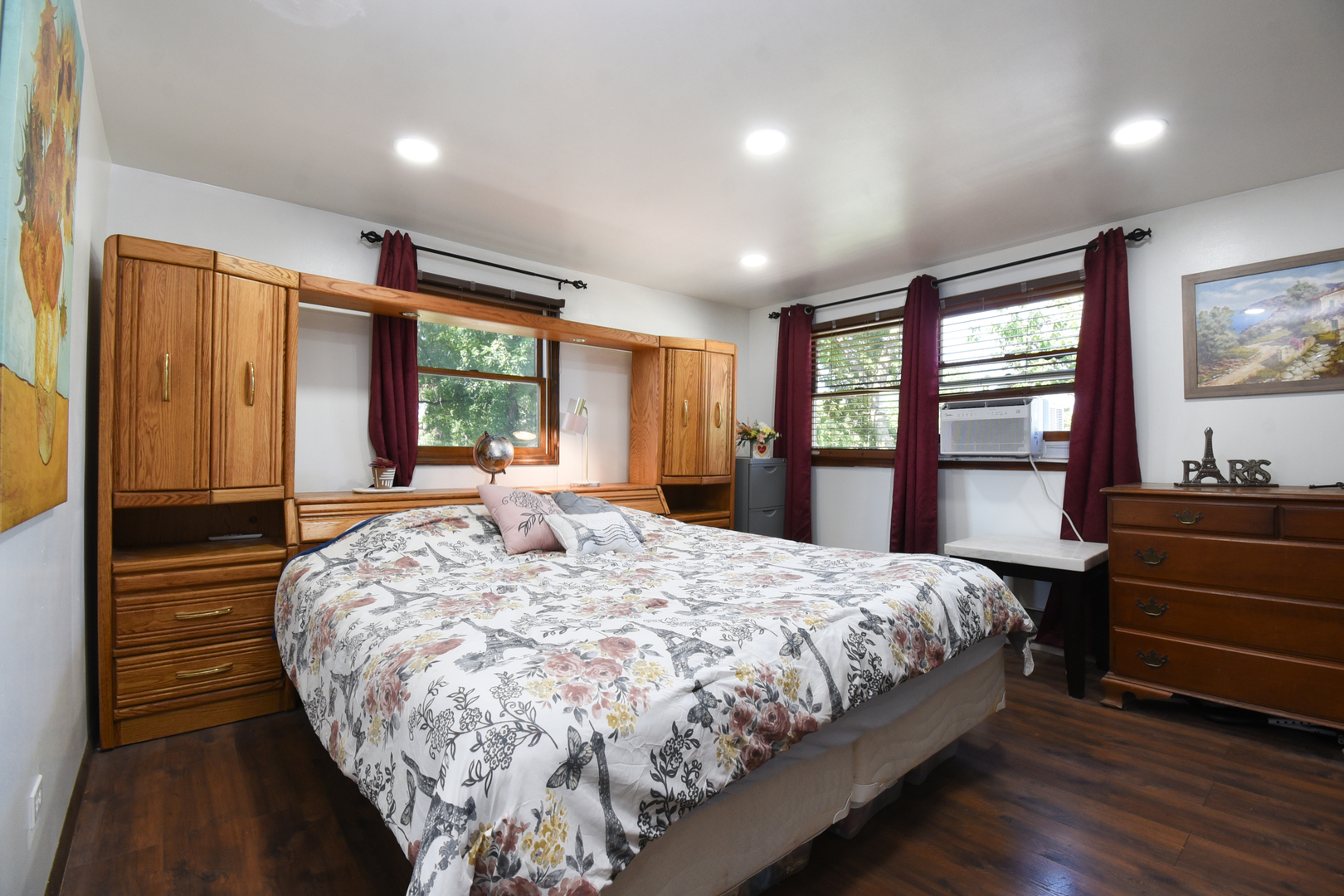 8145 State Road Property Photo 19