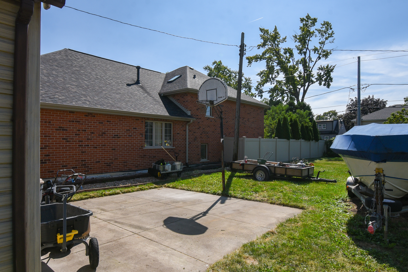 8145 State Road Property Photo 29
