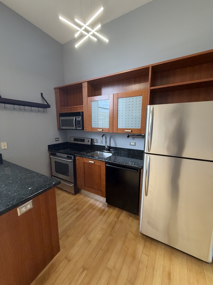 807 Church Street 212 Property Photo 10