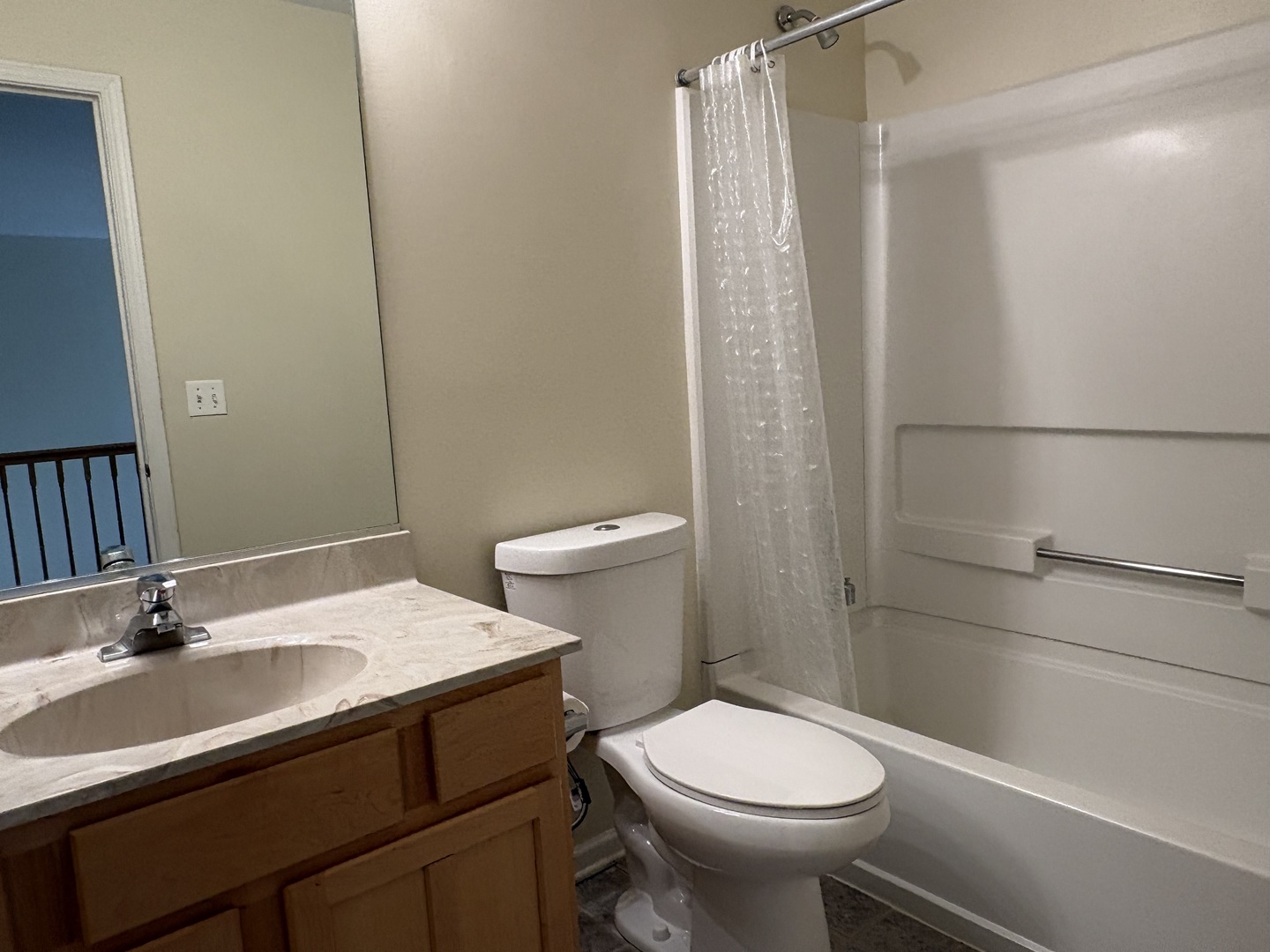 184 Southwicke Drive Property Photo 13