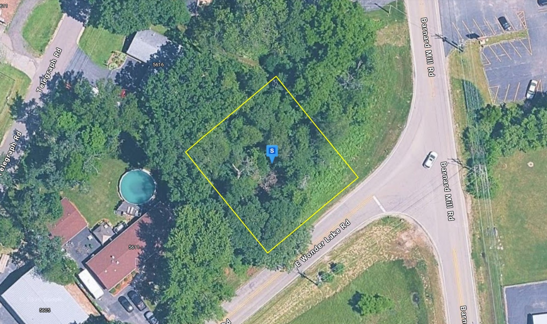 5615 E Wonder Lake Road Property Photo 1
