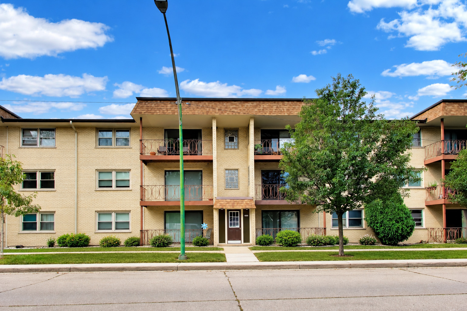4540 N Linder Avenue 2d Property Photo 1
