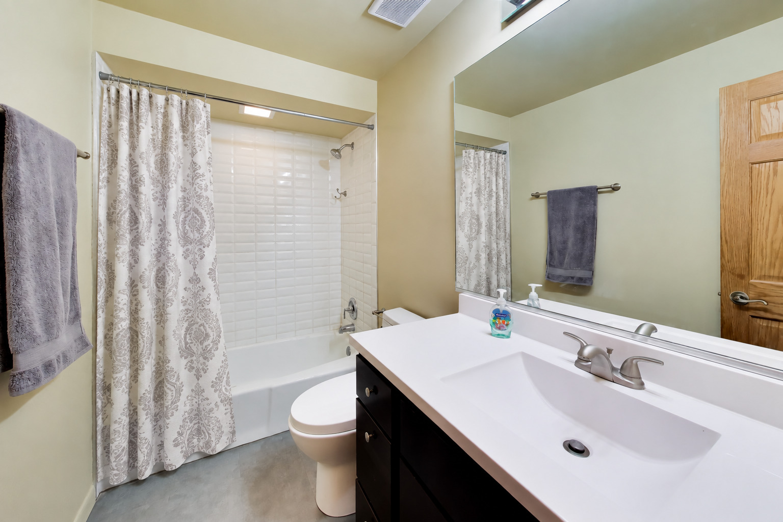 4540 N Linder Avenue 2d Property Photo 16