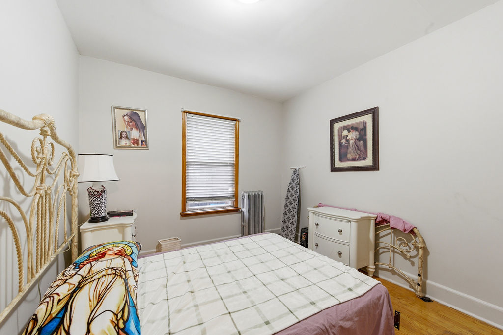 9655 S Commercial Avenue Property Photo 32
