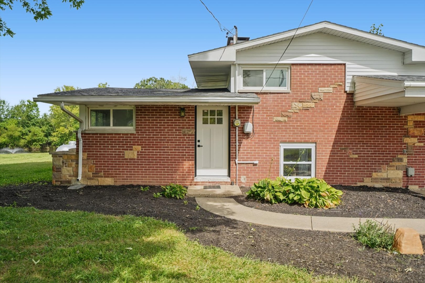 10371 E 1680 North Road Property Photo 6