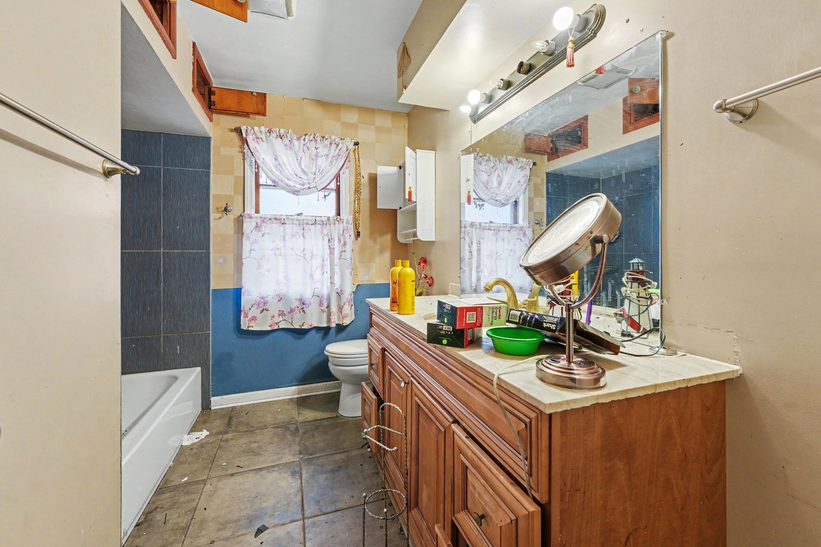 1037 Wentworth Avenue Property Photo 11