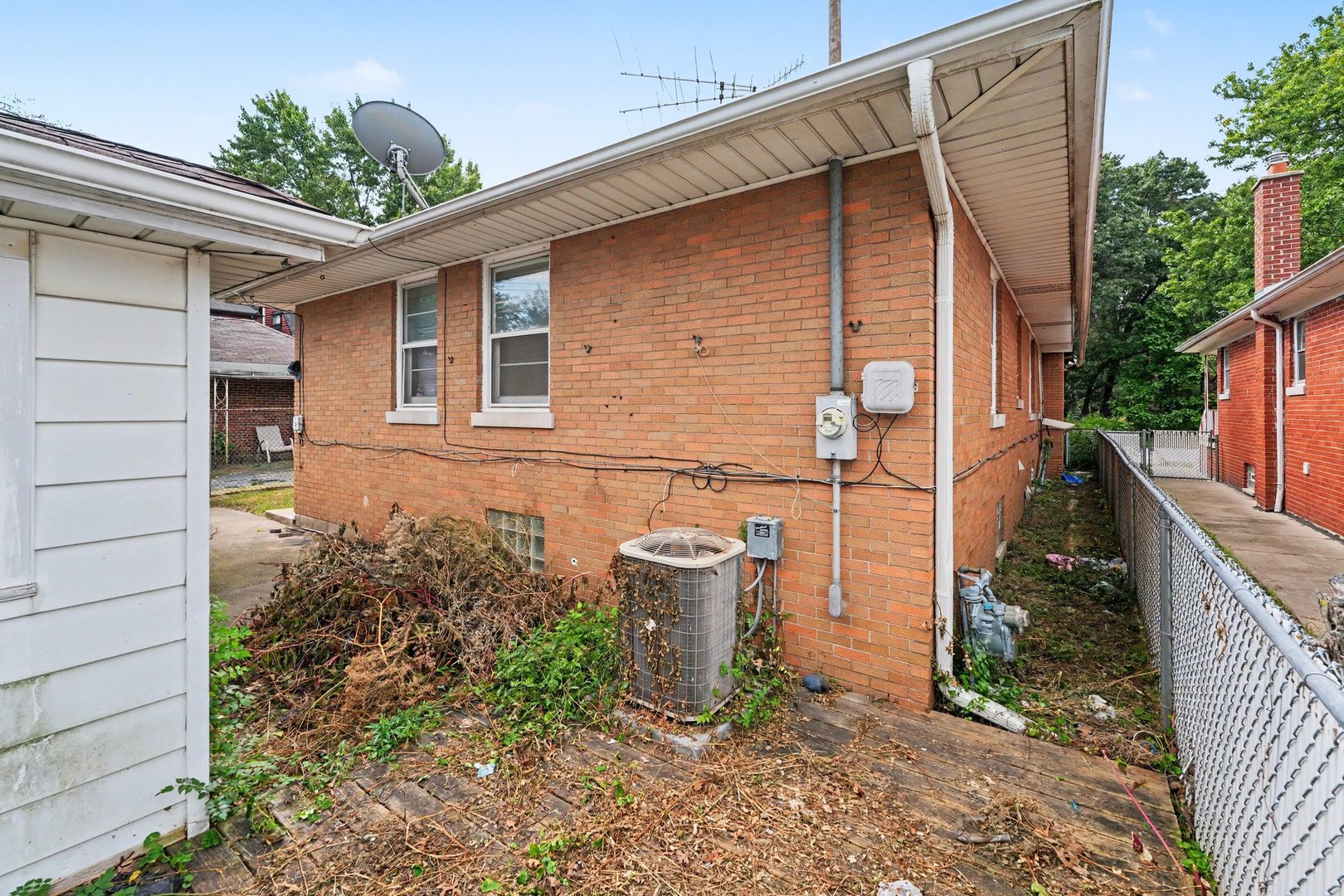 1037 Wentworth Avenue Property Photo 15