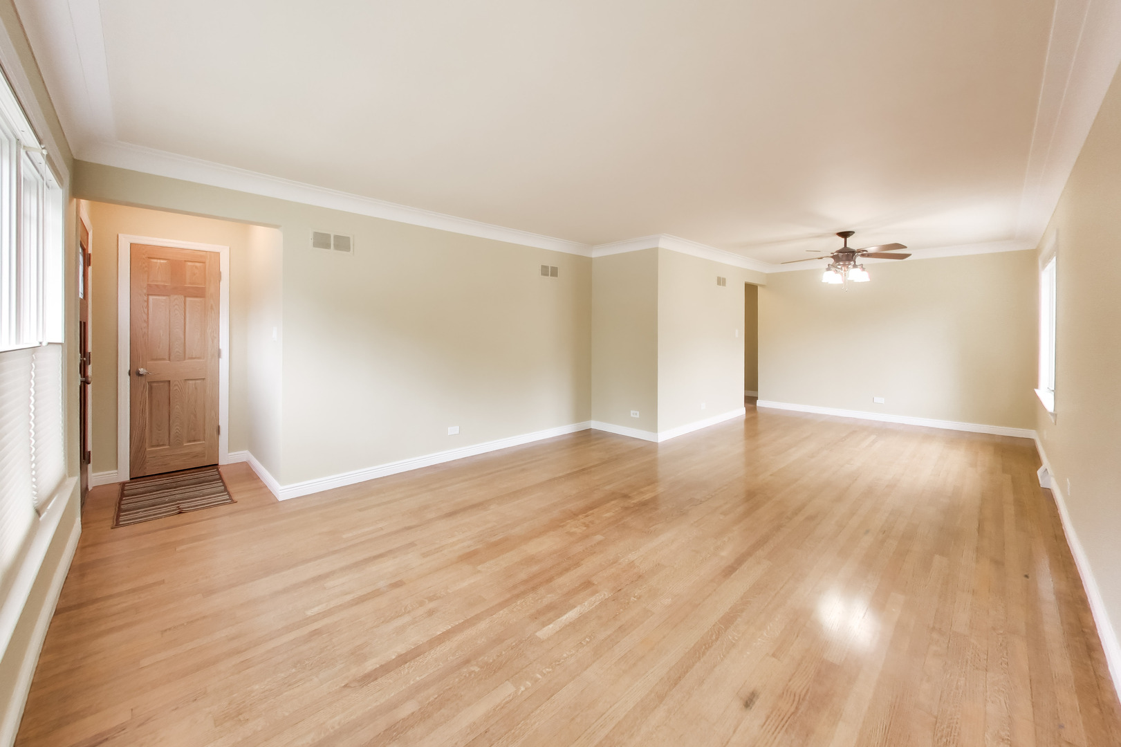 5022 N Busse Avenue Property Photo 7