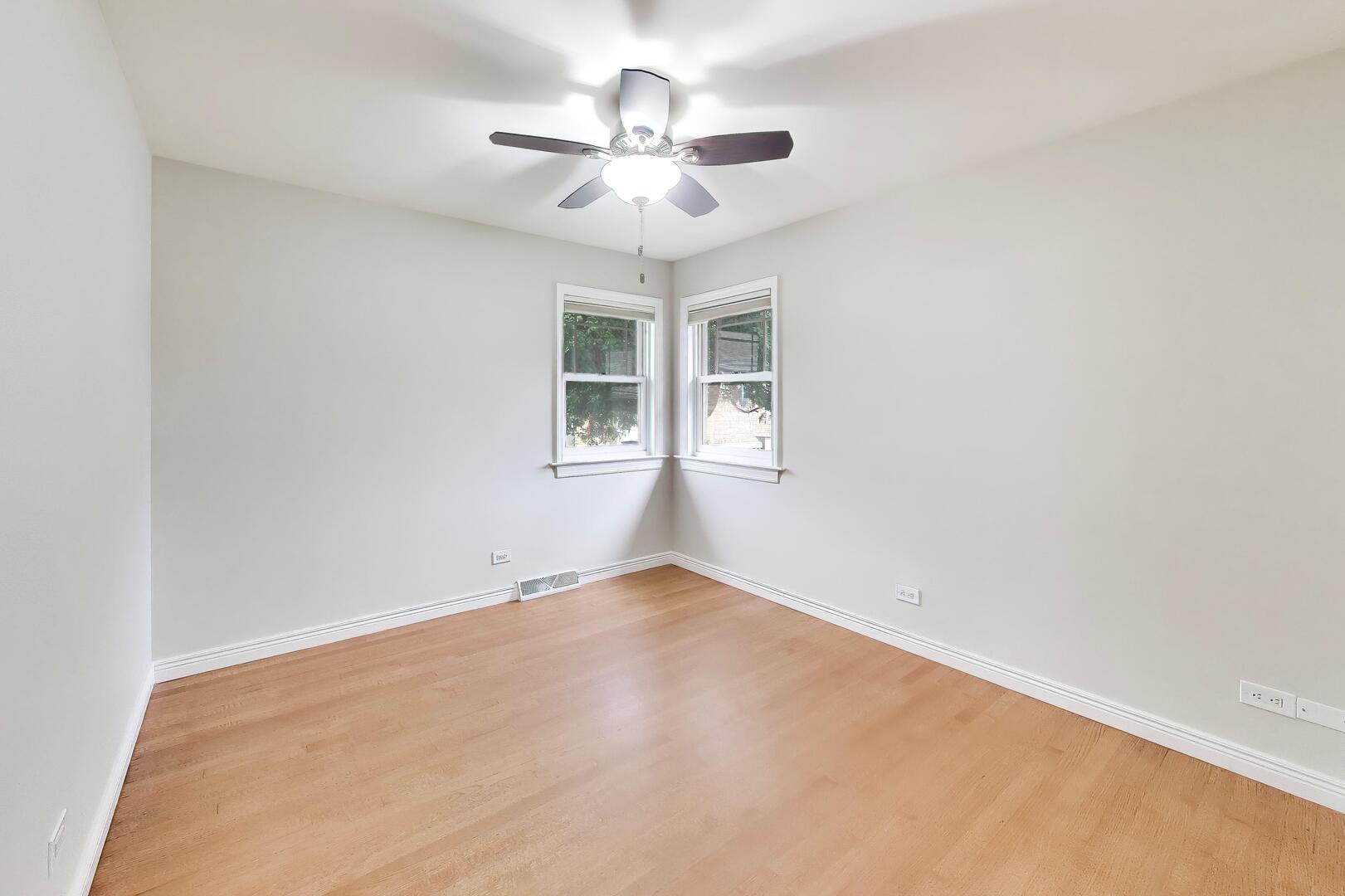 5022 N Busse Avenue Property Photo 21