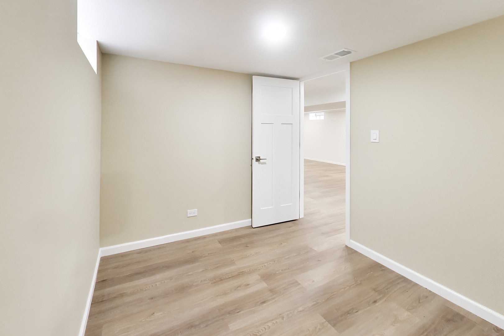 5022 N Busse Avenue Property Photo 30