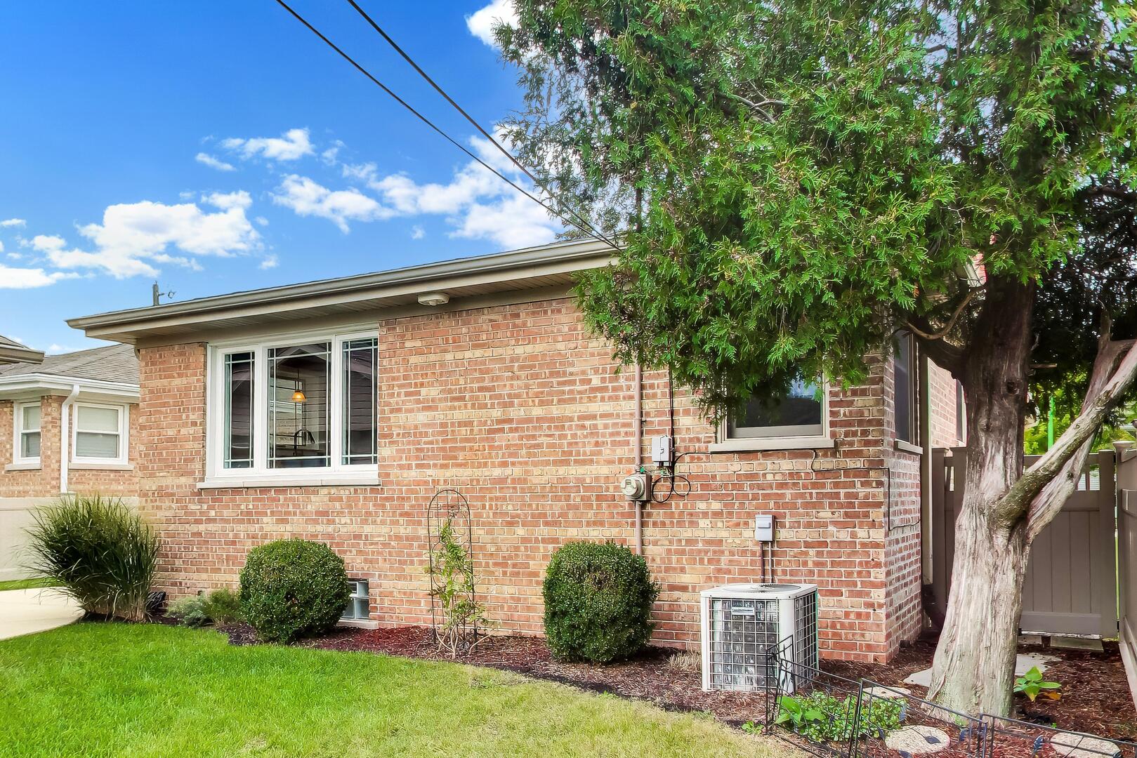 5022 N Busse Avenue Property Photo 41