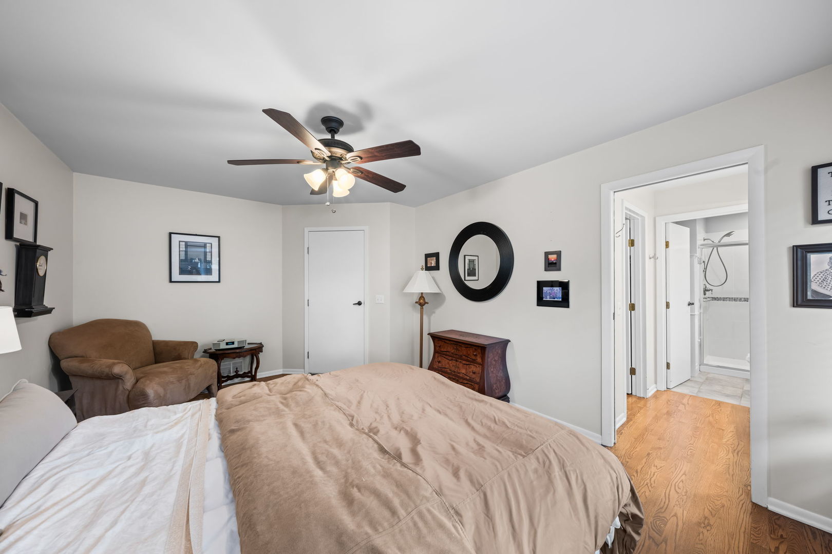 12761490 Property Photo 18