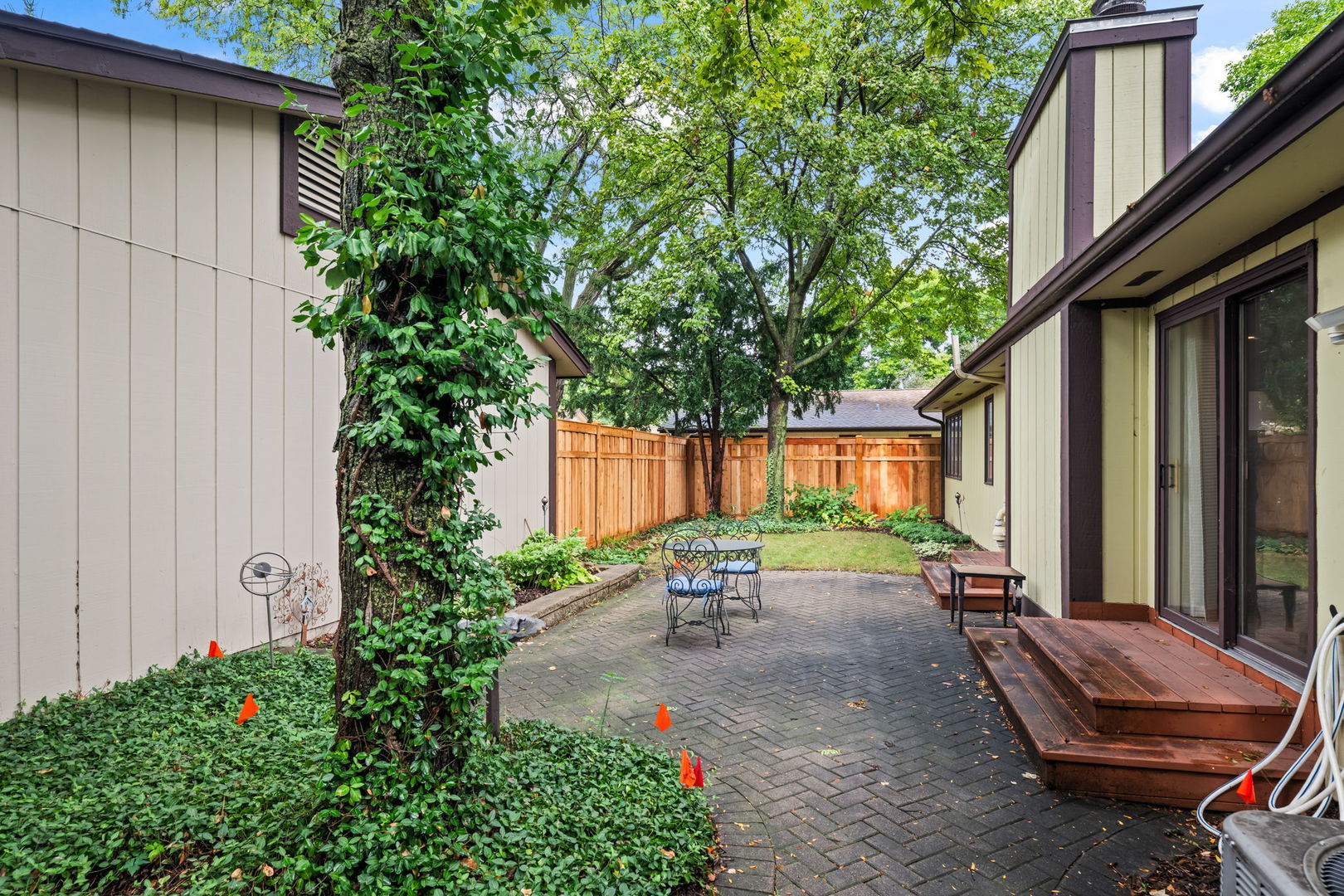 12761490 Property Photo 24