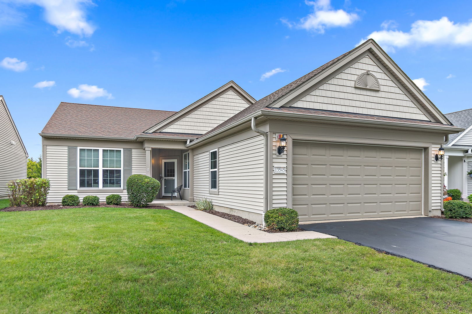 13545 Ivy Drive Property Photo 1