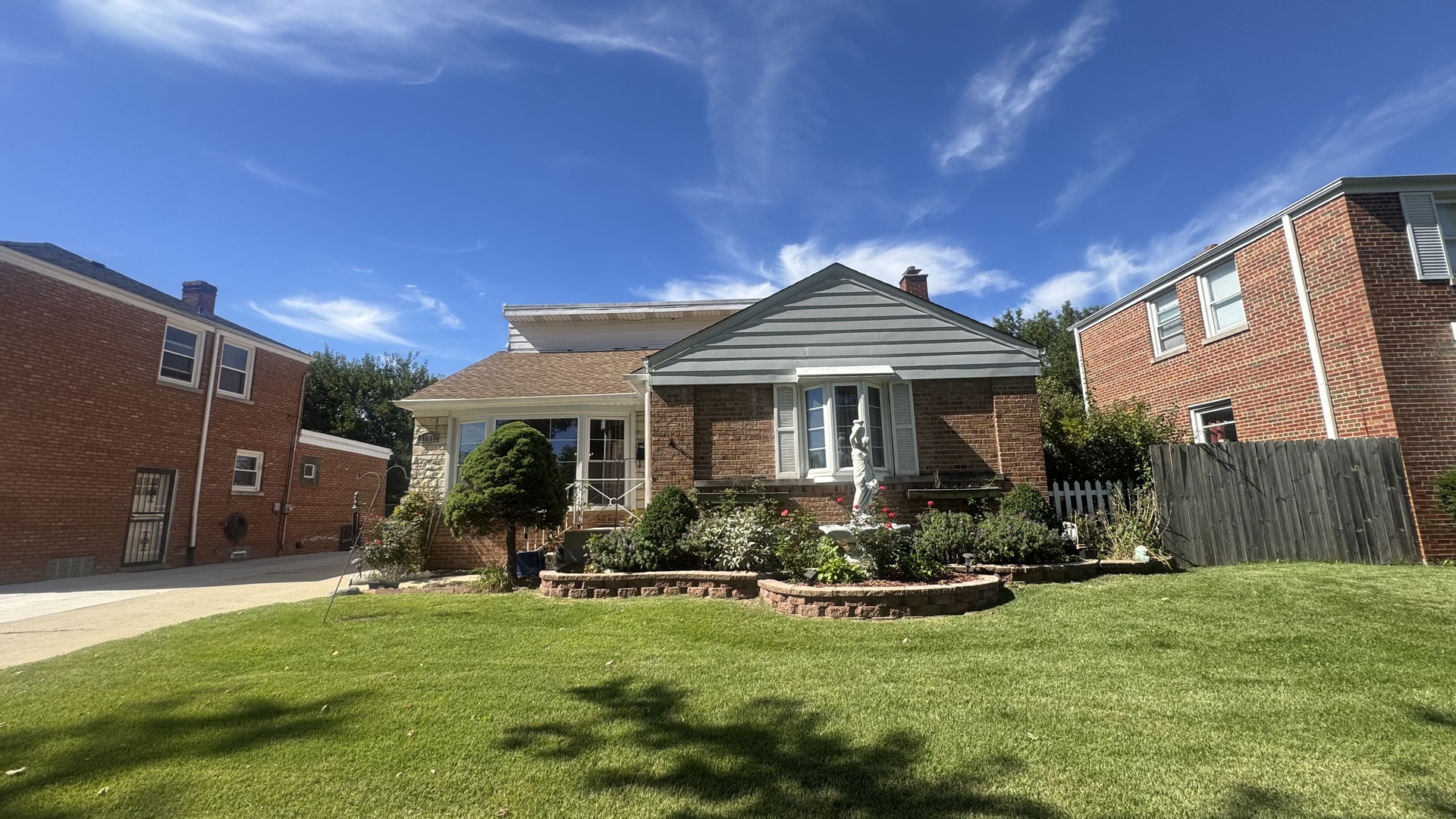 1934 Norfolk Avenue Property Photo 1