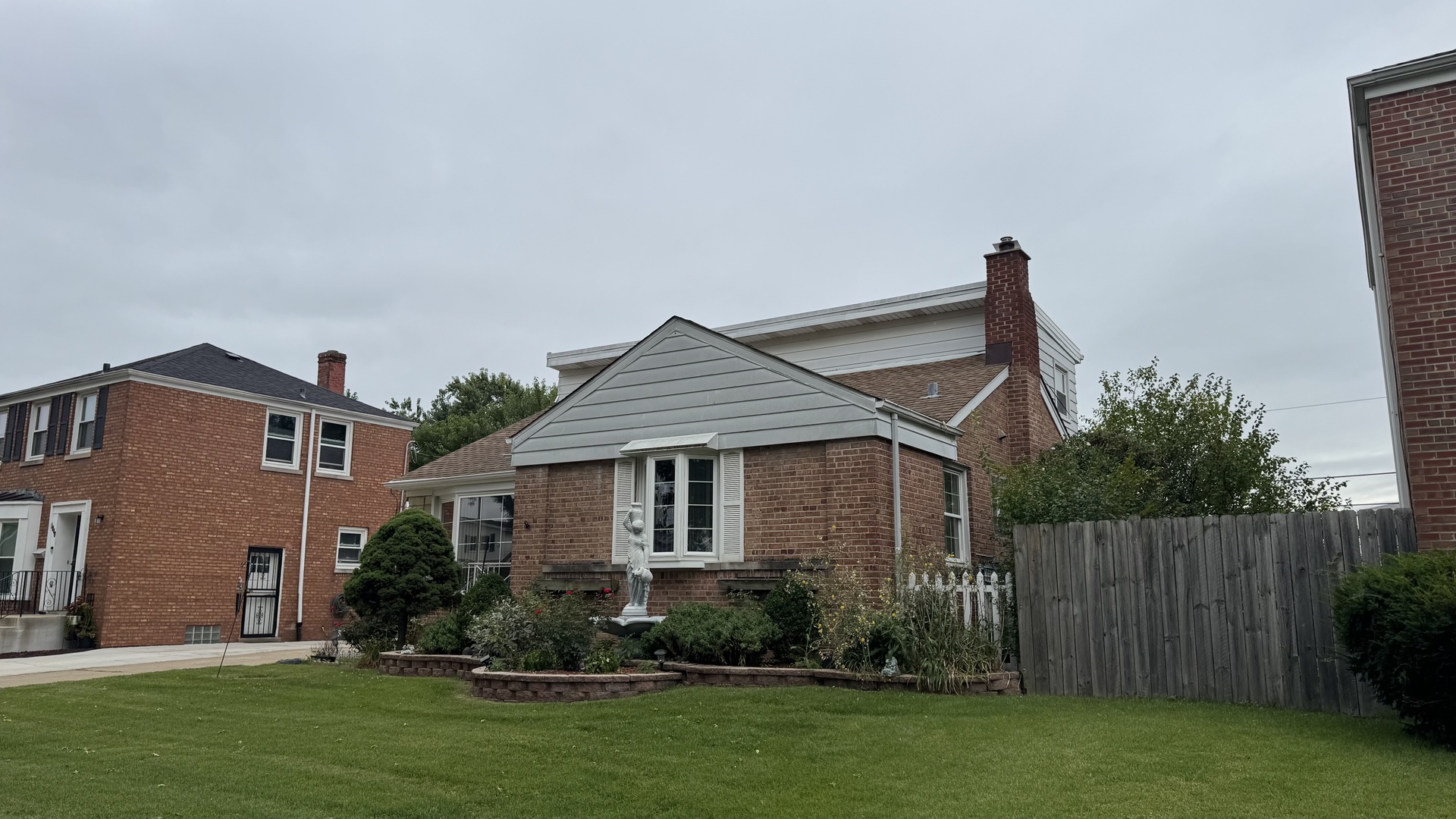 1934 Norfolk Avenue Property Photo 3