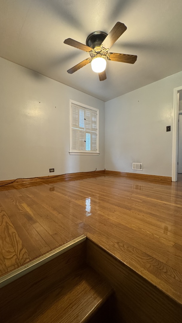 1934 Norfolk Avenue Property Photo 12