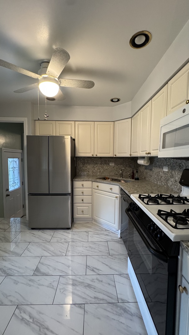 1934 Norfolk Avenue Property Photo 20