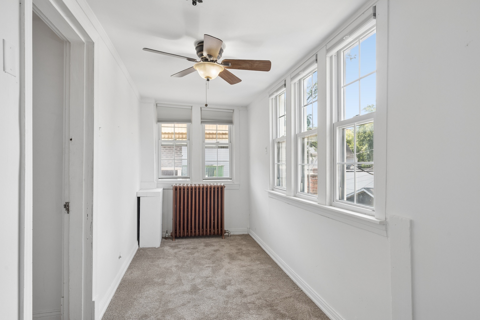 3542 N Albany Avenue 2 Property Photo 14