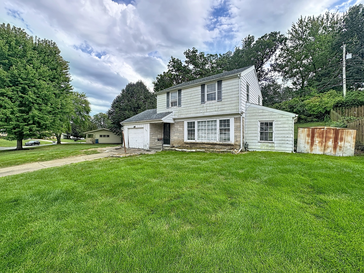 1418 35th Avenue Property Photo 2