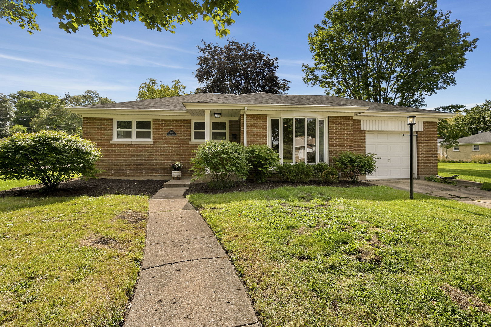 340 James Avenue Property Photo 2