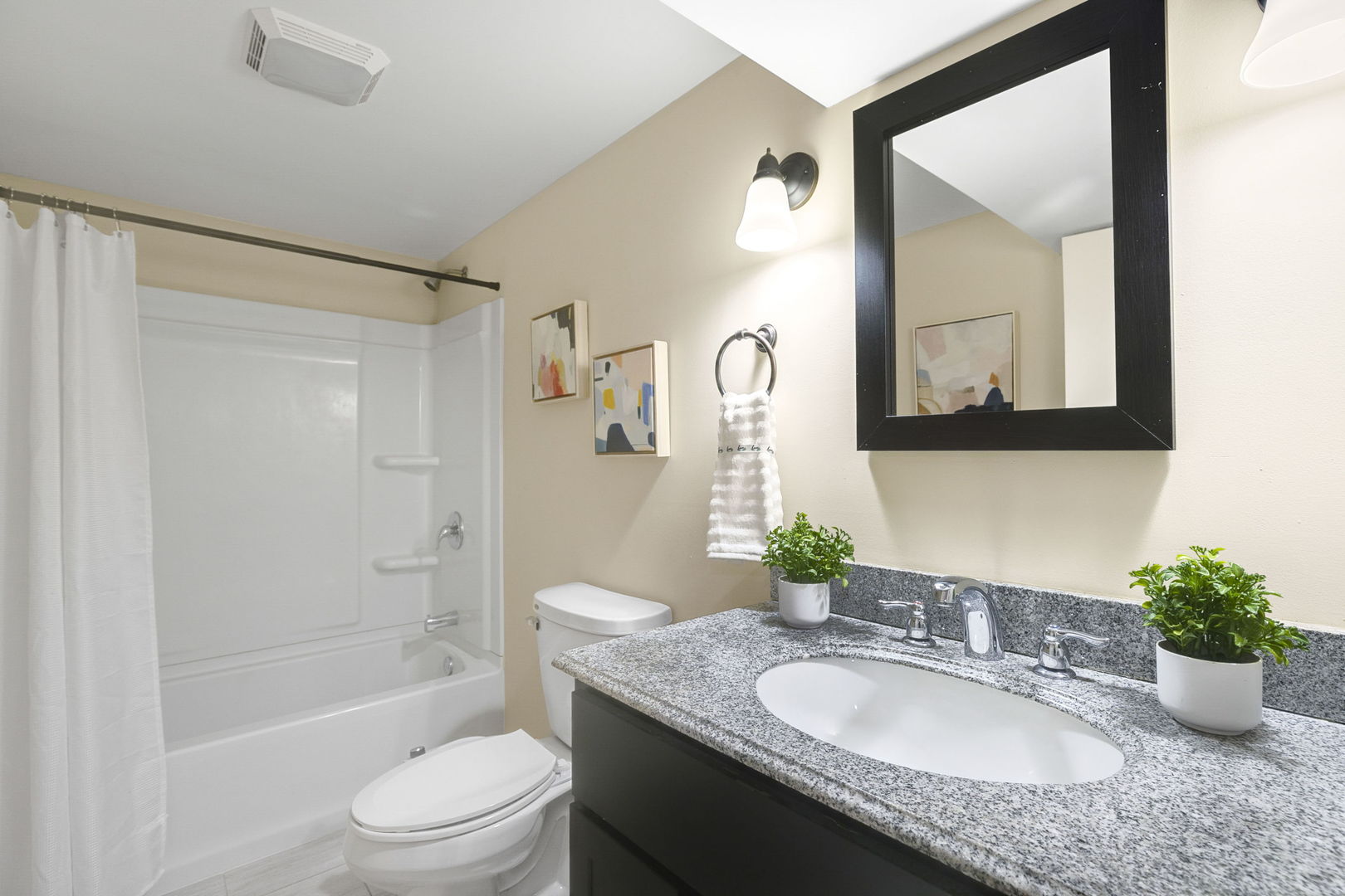 340 James Avenue Property Photo 23