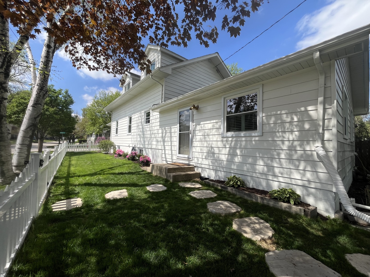 701 Edison Street Property Photo 16