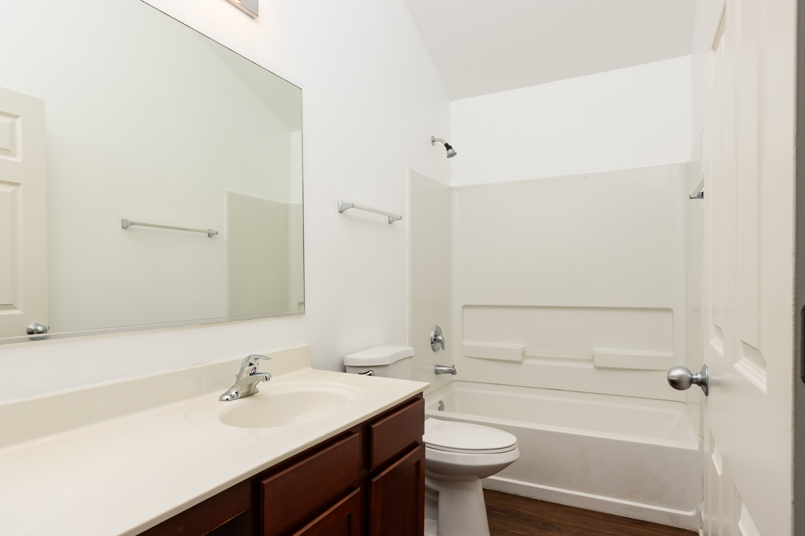 2534 Evergreen Circle Property Photo 16
